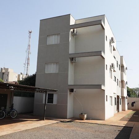 דירות Dourados Guest Flat Pedra Bonita מראה חיצוני תמונה
